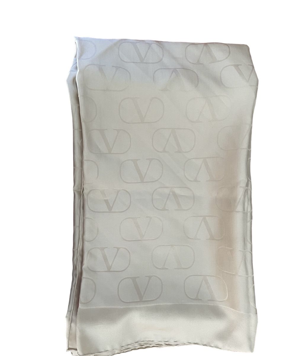 Valentino Foulard & Sciarpe: Valentino Garavani Halstuch – Nuovo e nell'imballaggio originale da Capolago venduto da Bj6g