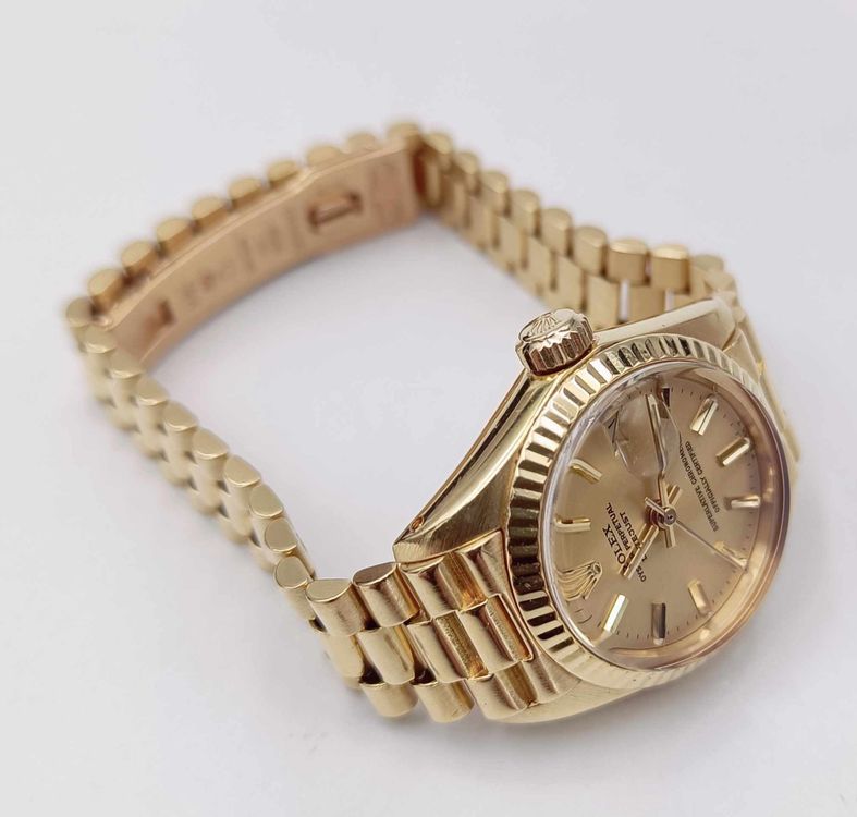 Rolex Orologi: ROLEX OYSTER PERPETUAL DATEJUST IN 18K GELBGOLD, 26MM – Usato da Luzern venduto da EdiGem 8