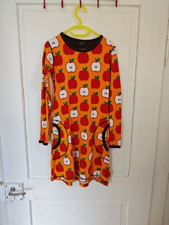 Kleid Maxomorra Gr 134/140 