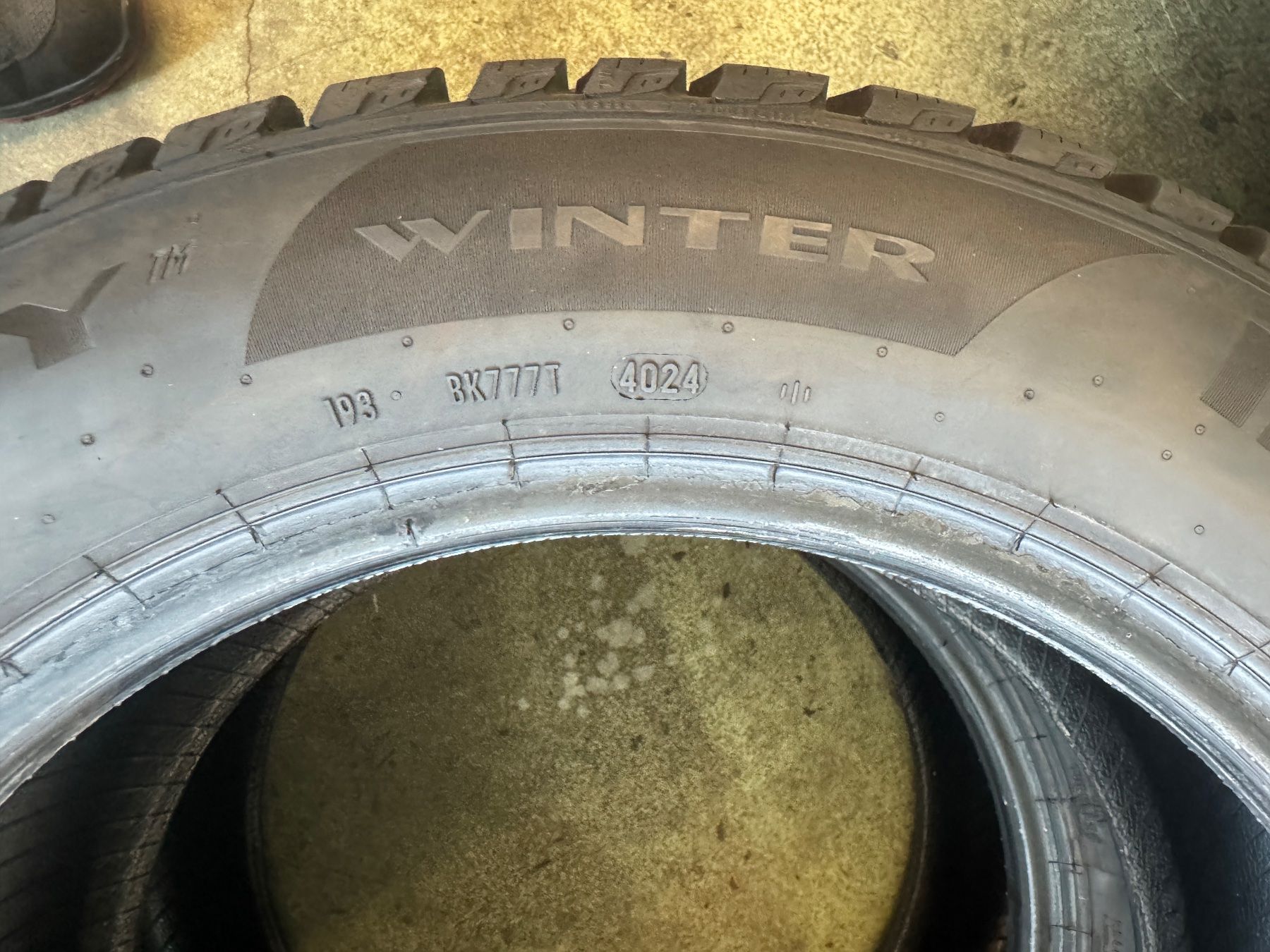 Continental Pneus & Kompletträder: 205/55R16 – Gebraucht aus Widen von Dinero02 8