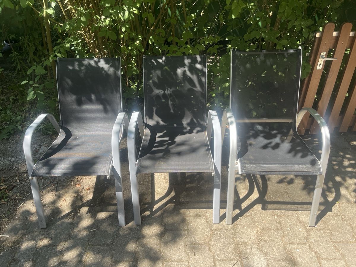 Chaises: 3 Gartenstühle – D'occasion à Gümligen par Galouper