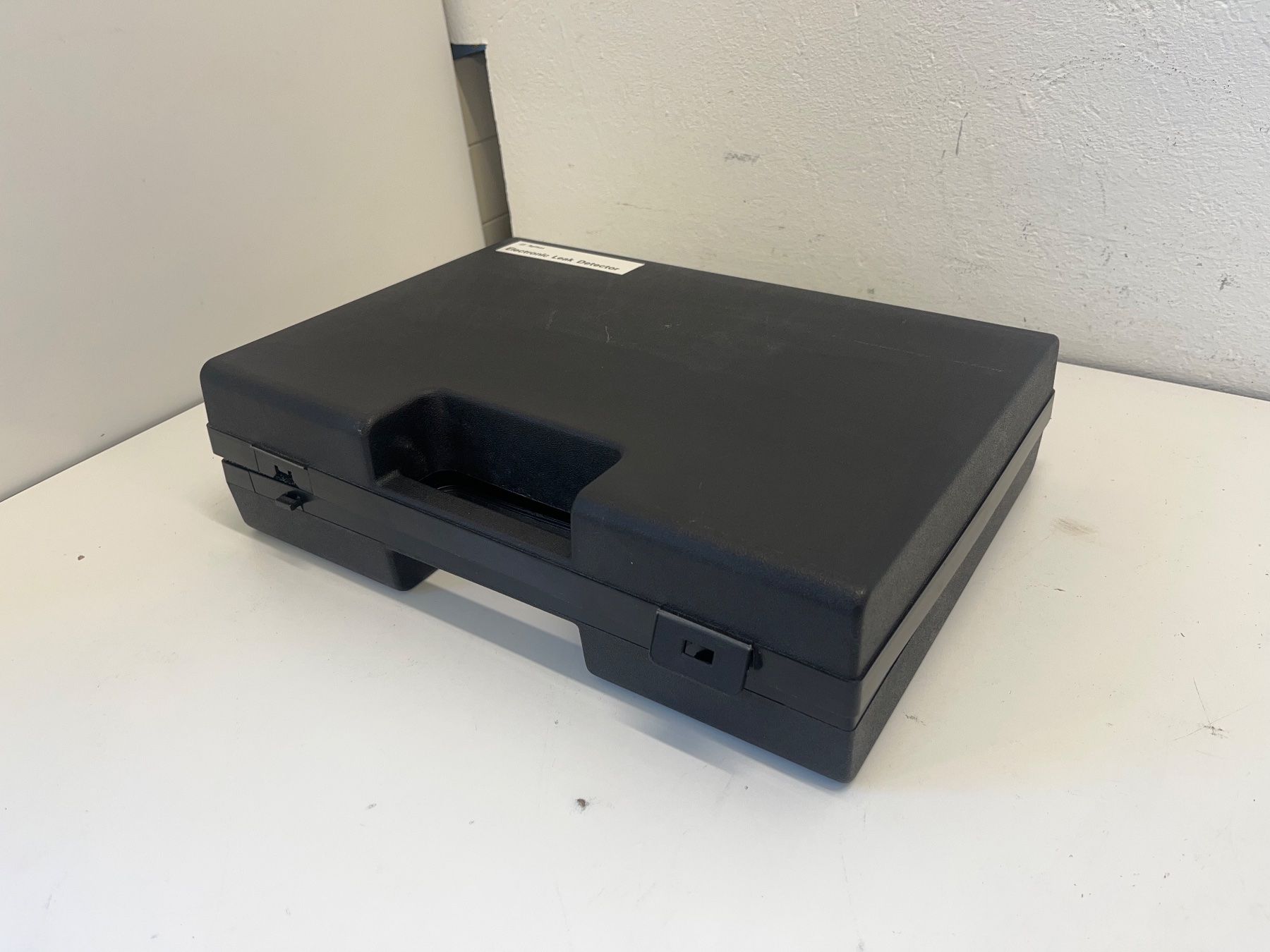 Laborzubehör: Agilent Electronic leak Detector – Gebraucht aus Niederdorf von LeptonAG_Labor 2