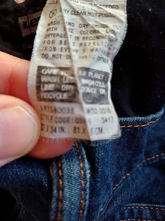 Jeans: Jean Levi's taille 32x34 – Gebraucht aus Glovelier von GaCh 3