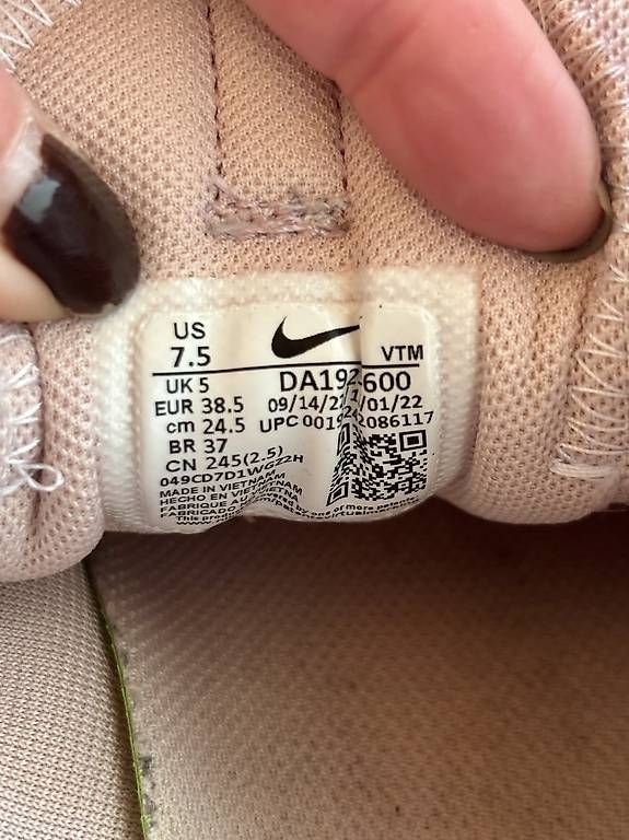 Nike Scarpe da donna: Nike Air Max 38.5 – Usato da Perroy venduto da barballalla 4