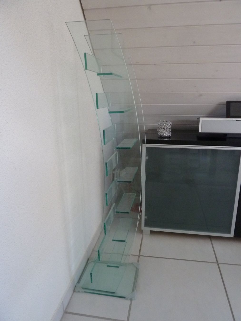 Racks & Cavalletti: Design CD-Regal aus Glas – Usato da Affoltern am Albis venduto da Sennrtv 4