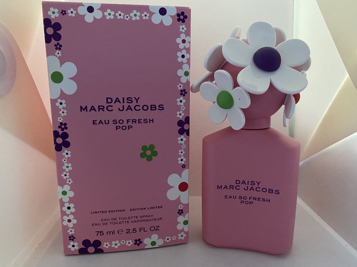 Marc Jacobs Profumi & Eau de Toilette: Daisy Eau so Fresh Pop Marc Jacobs – Nuovo e nell'imballaggio originale da Bouveret venduto da wes_7zll