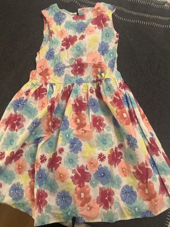 Palomino Sommerkleid, Gr. 134, Blumenmuster, Top Zustand
