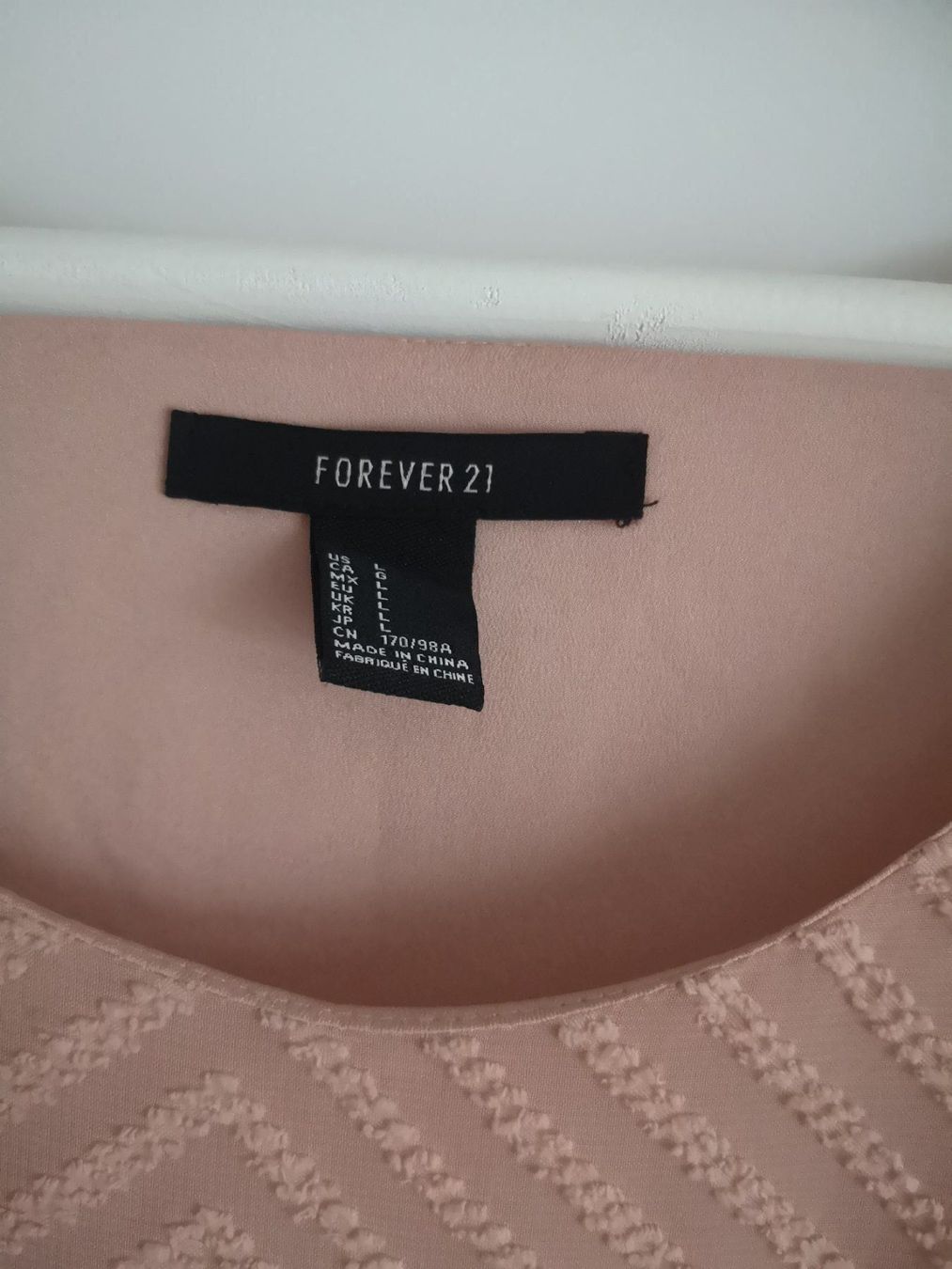 Vestiti: Kleid nude L Forever21 – Usato da Rapperswil SG venduto da lilkate 1