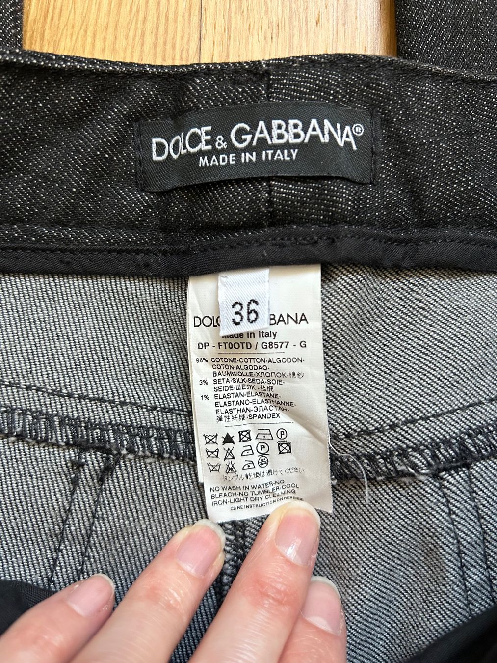Dolce & Gabbana Jeans: Dolce & Gabbana Jeans noir - XS – Gebraucht aus Solothurn von MO_C23 5