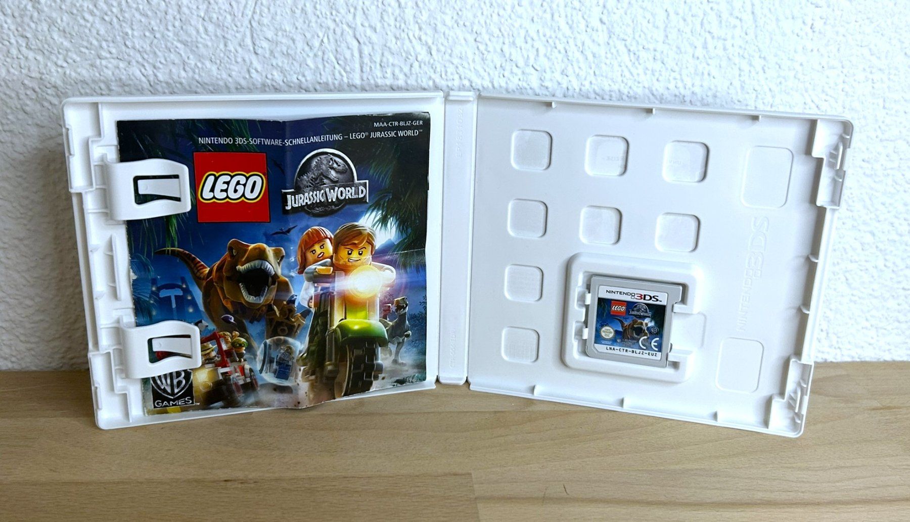 Lego Spiele: LEGO Jurassic World Nintendo 3DS – Gebraucht aus St. Gallen von bubblybee 2