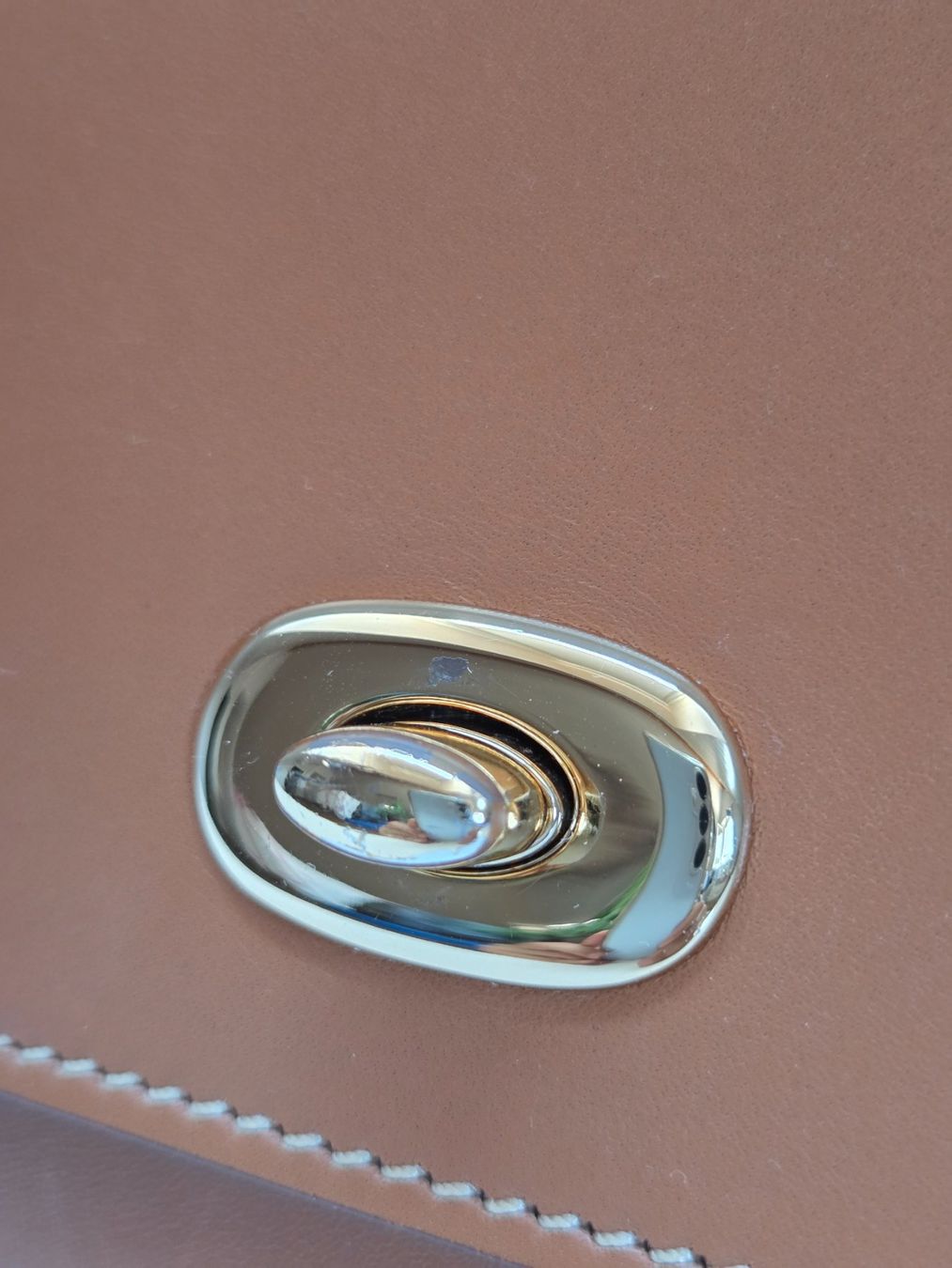 Sacs femmes: Tusting Mini Holly Bag – D'occasion à Dietikon par rvs_g9y7 7
