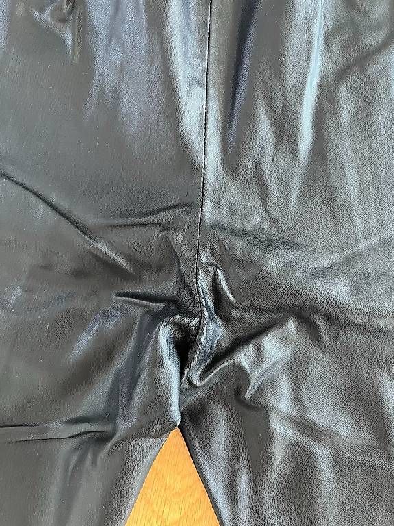 Pantaloni: Kunstlederhose, M, Zara – Usato da Breitenbach venduto da ani_tc2l 4