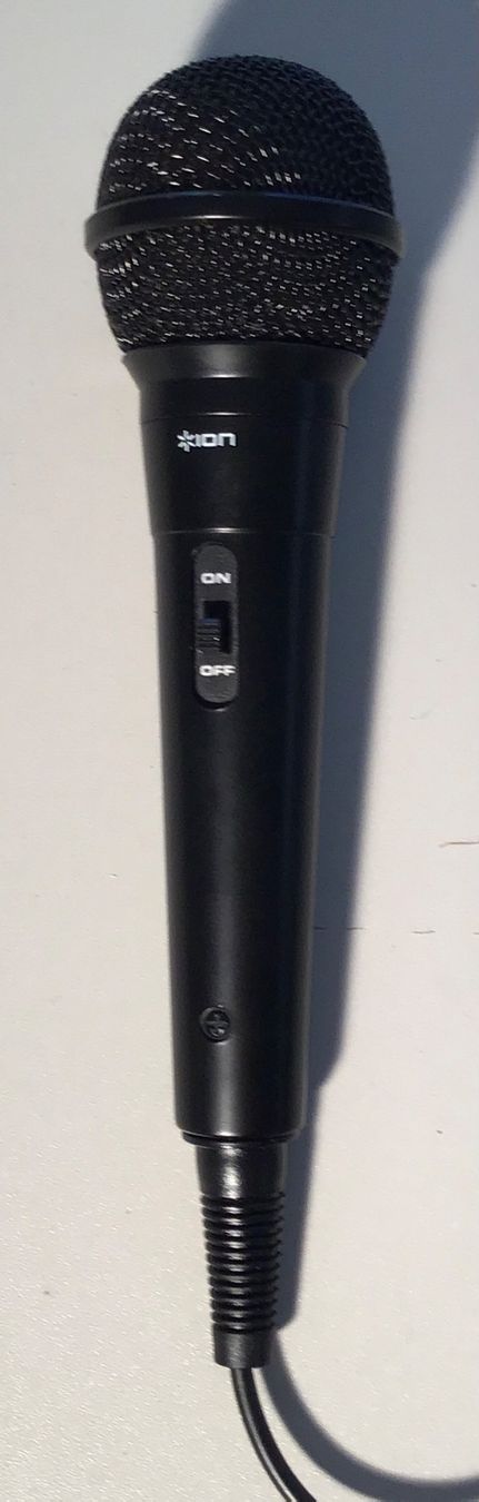 Microfoni: ION Mikrofon mit Kabel und Stecker – Usato da Dübendorf venduto da sdbu-frappant