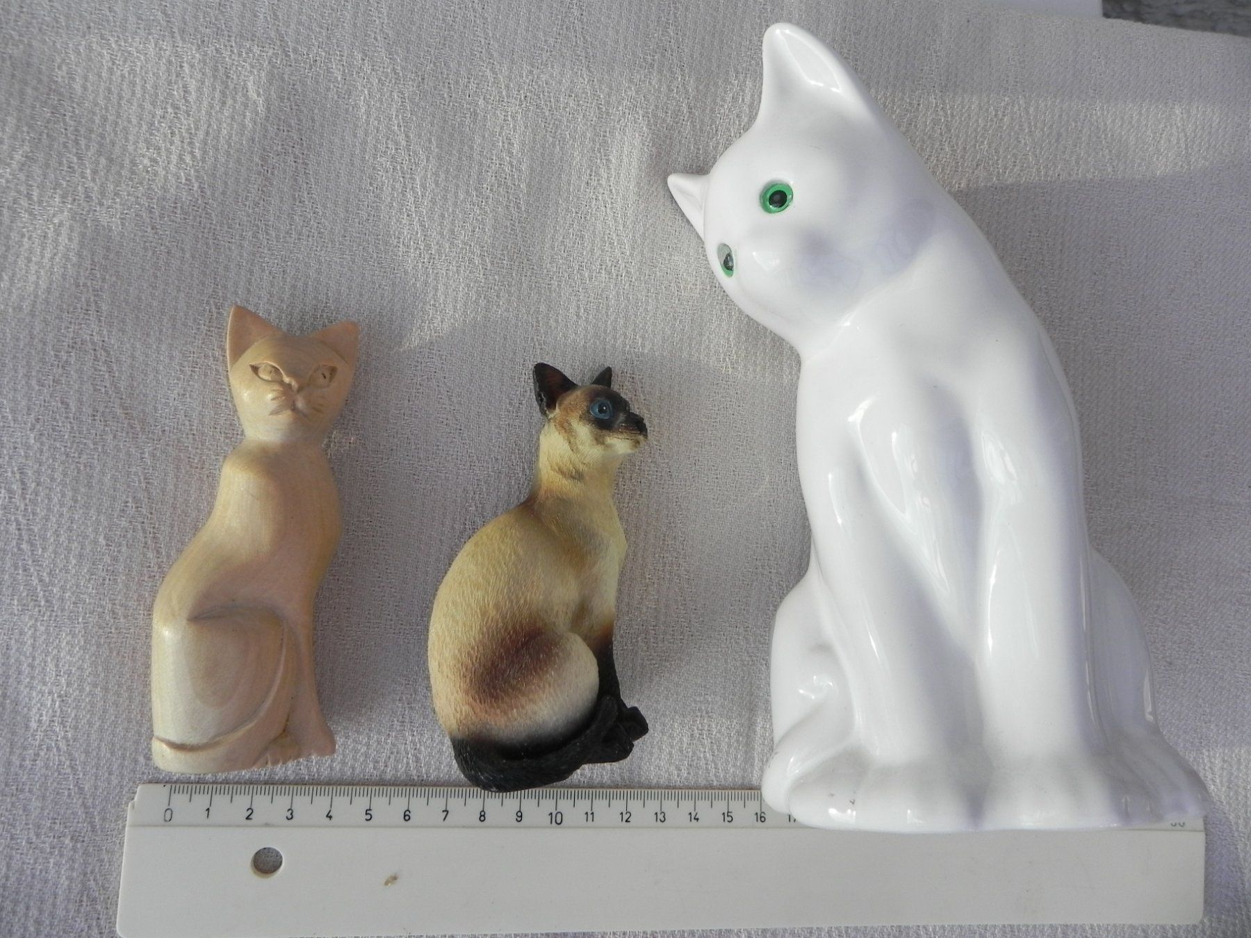 Statuette: Katzen Figuren Deko Sammlung 3 Stk – Usato da Stallikon venduto da pcerny16 1