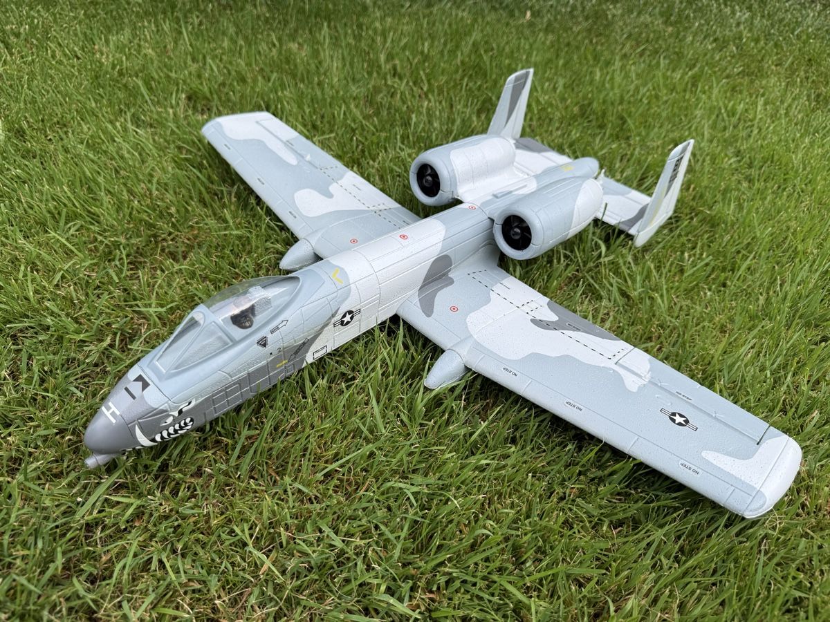 E-Flite RC Kits de montage: E-Flite UMX A-10 Twin EDF BNF Basic AS3X – Neuf (Voir description) à Galgenen par White73 4