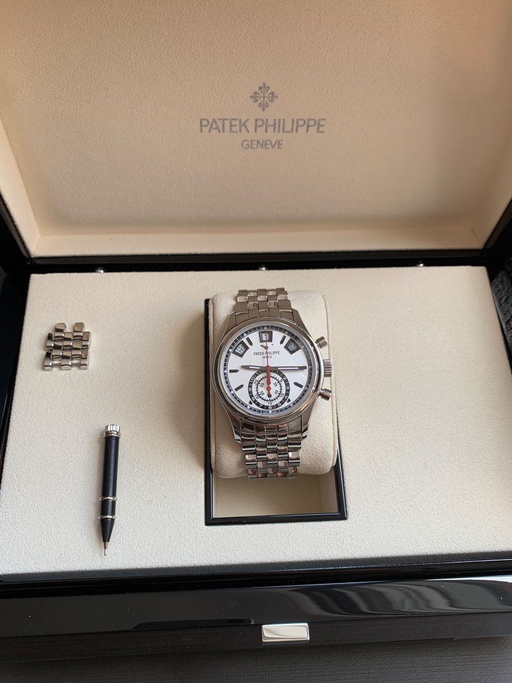 Patek Philippe Montres: Patek Philippe Annual Calendar Chronograph – D'occasion à Horw par IvanCollector 5