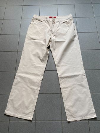 Pierre Cardin Jeanshose / W35 x L30 / Beige / Guter Zustand!