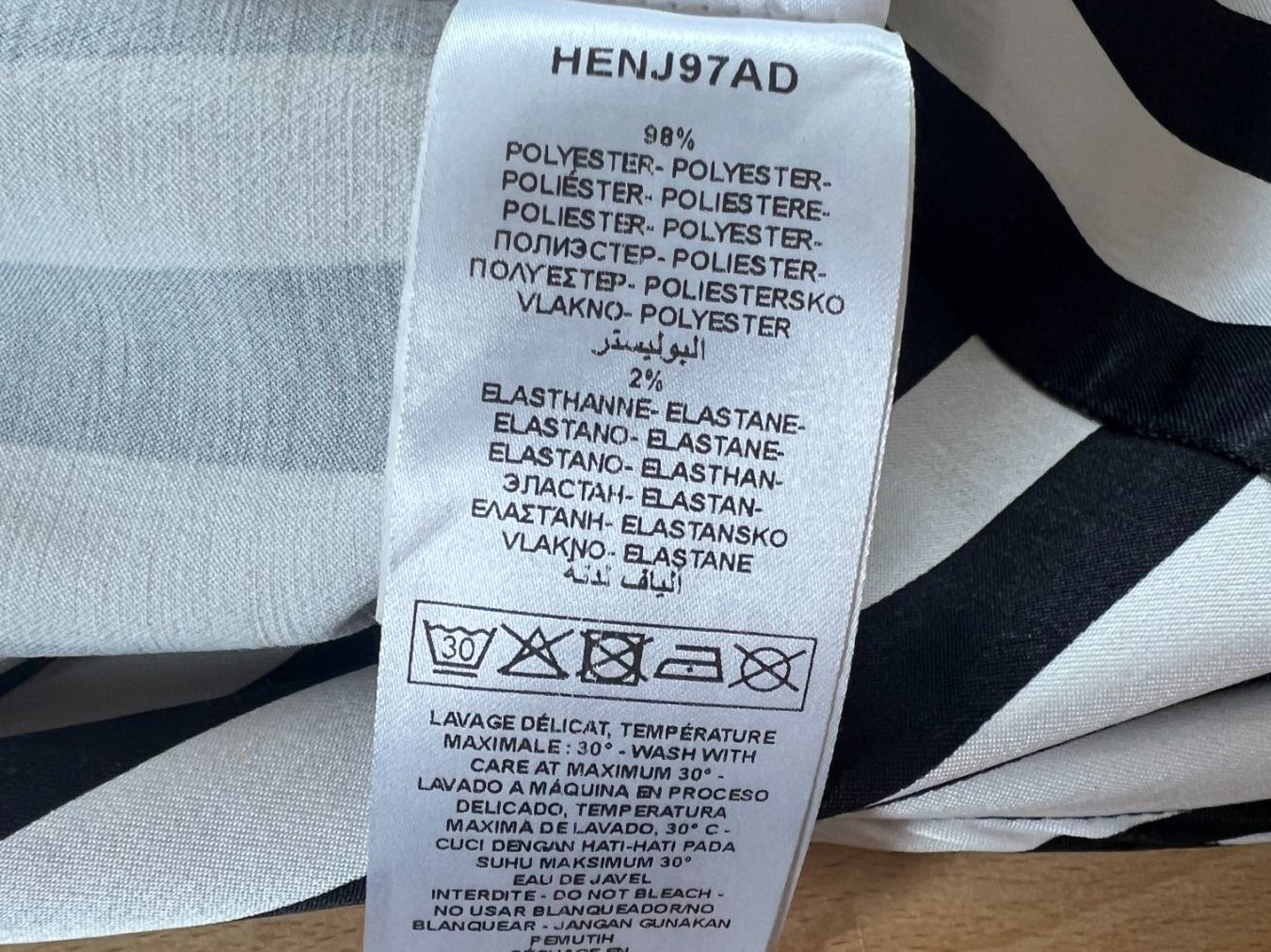 Nafnaf Gonne: NAF NAF Mini-Rock, Gr. 34, Schwarz/Weiss – Usato da Worb venduto da farben20zauber 6