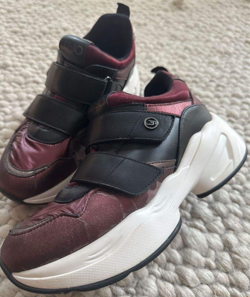 Liu Jo Chaussures femmes: LIU JO SNEAKER gr 37 – D'occasion à Schaffhausen par rot_yyy7 4