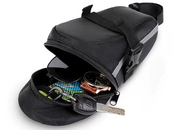 Pezzi di ricambio: Fahrradsatteltasche mit Leuchtstreifen – Nuovo (secondo la descrizione) da Oberglatt ZH venduto da Pacos2000 3