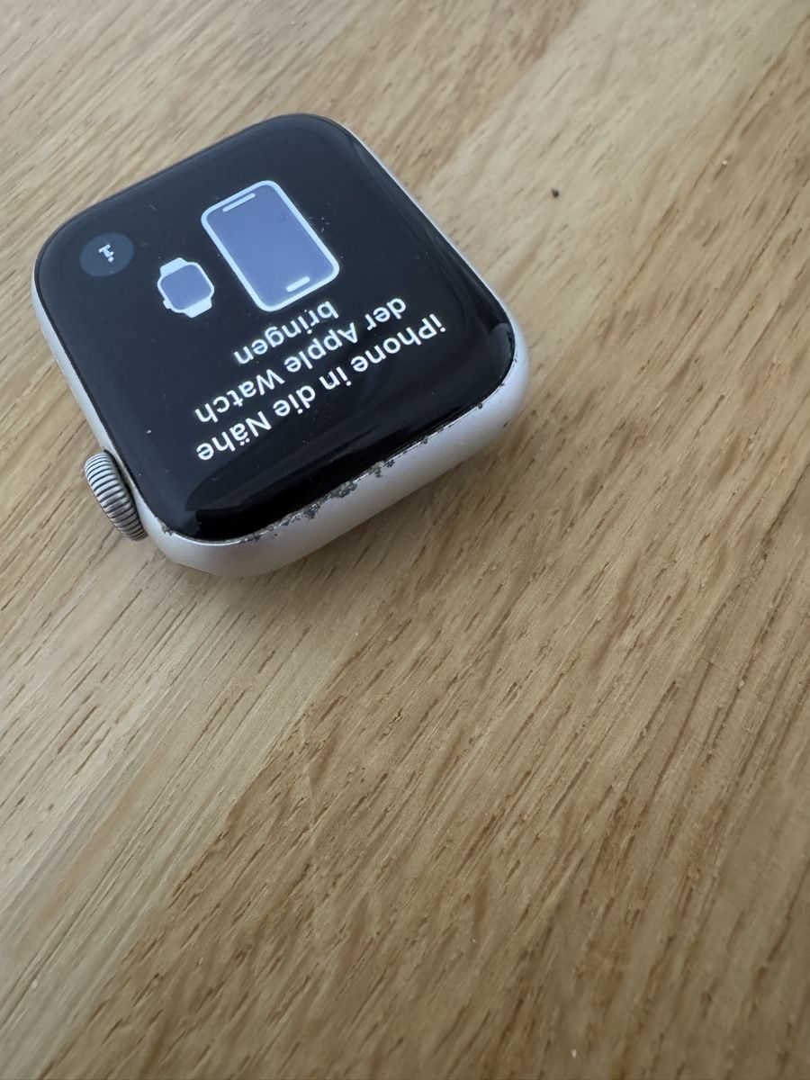 Apple Smartwatch: Apple Watch Series 4 Cellular – Difettoso da Riehen venduto da 19Dominik85 2