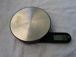 Digitale, kinetische Küchenwaage, braucht keine Batterie TOP