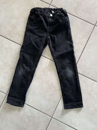 Jeans Gr. 140