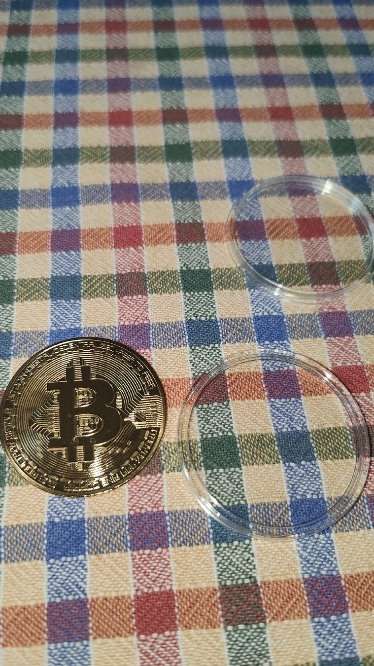 Tutti le monete: bitcoin münze samler – Nuovo e nell'imballaggio originale da Schöftland venduto da magicX01 4