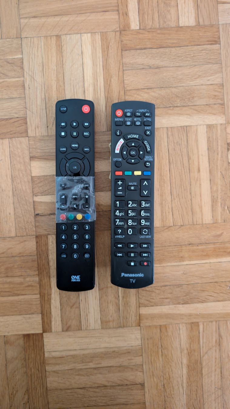 Panasonic Fernseher: Panasonic Smart-Tv – Defekt aus Luzern von Najm_A 2