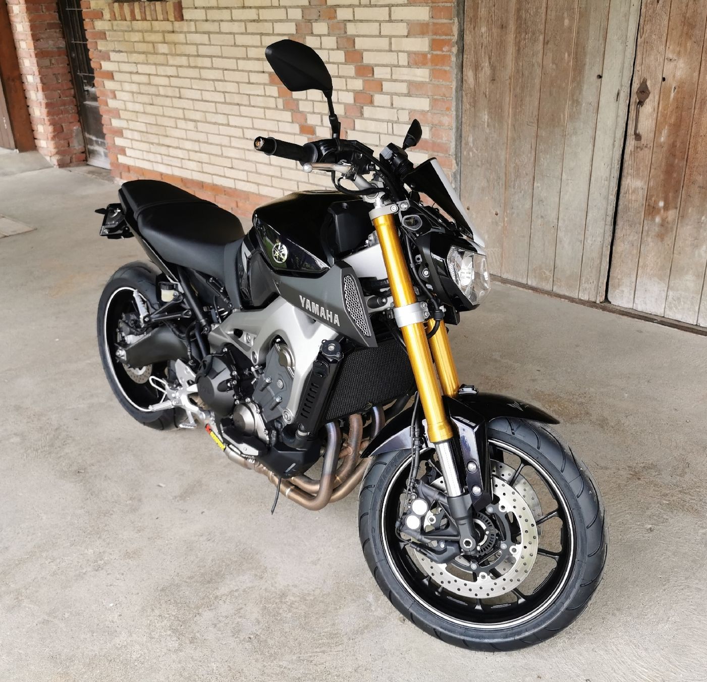 Yamaha Strada: Yamaha MT-09 ABS – Usato da Vordemwald venduto da Kspurs 1