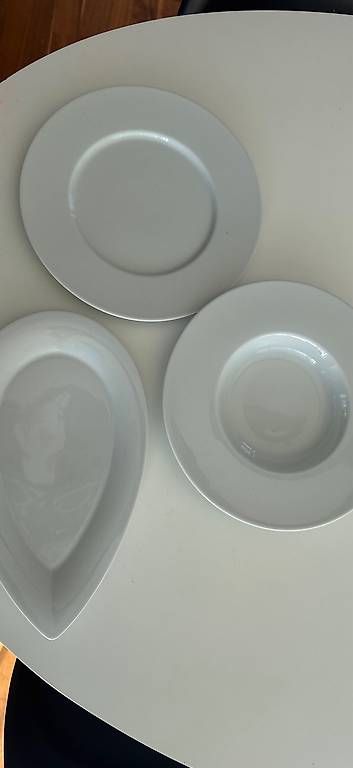 Set di piatti: Tafelstern - elegantes Geschirrset – Usato da Fehraltorf venduto da Annkis 2