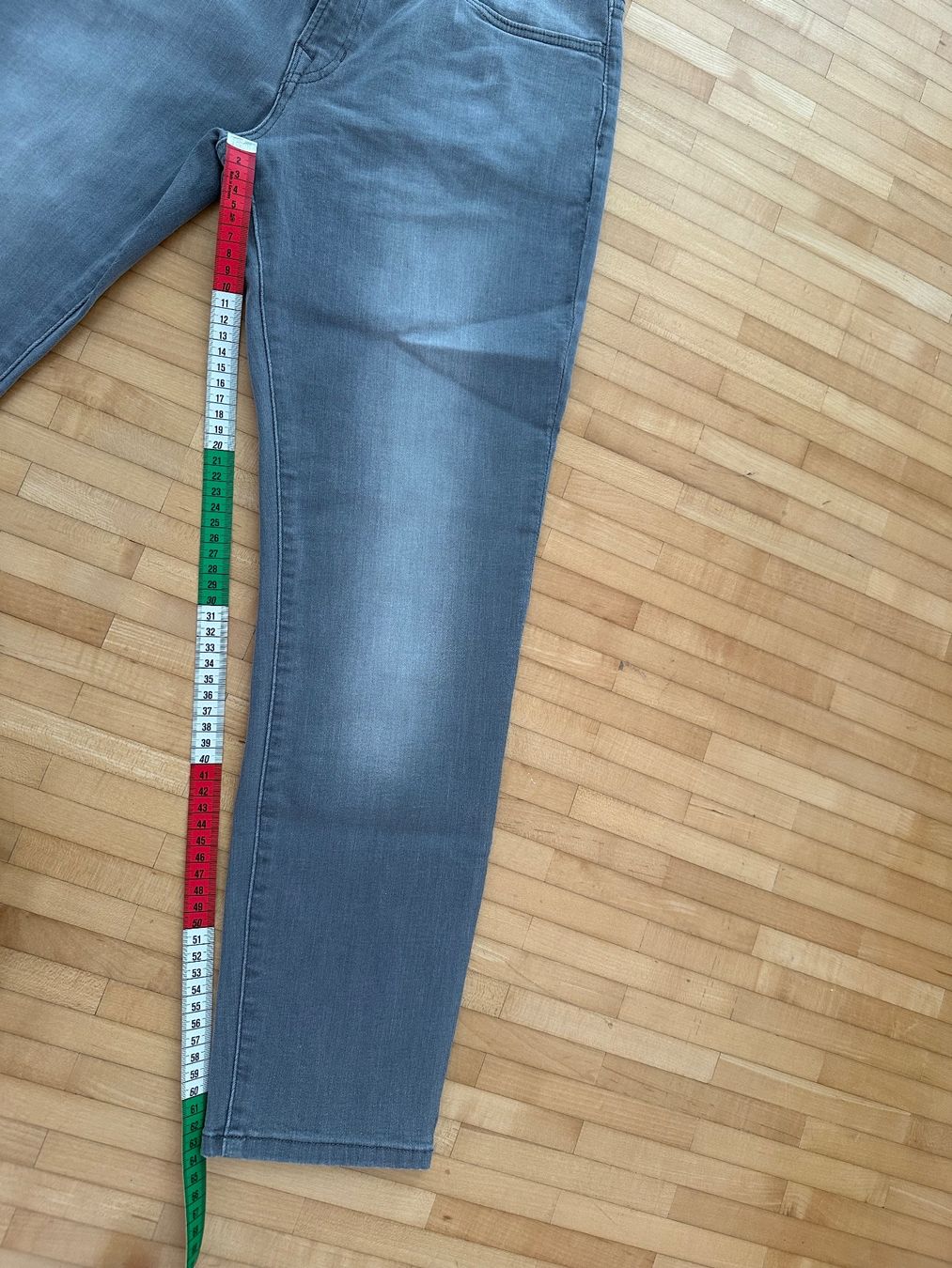 Esprit Jeans: ESPRIT Ankle-Jeans Skinny W29 grau – Usato da Würenlos venduto da gtvlady_82 5