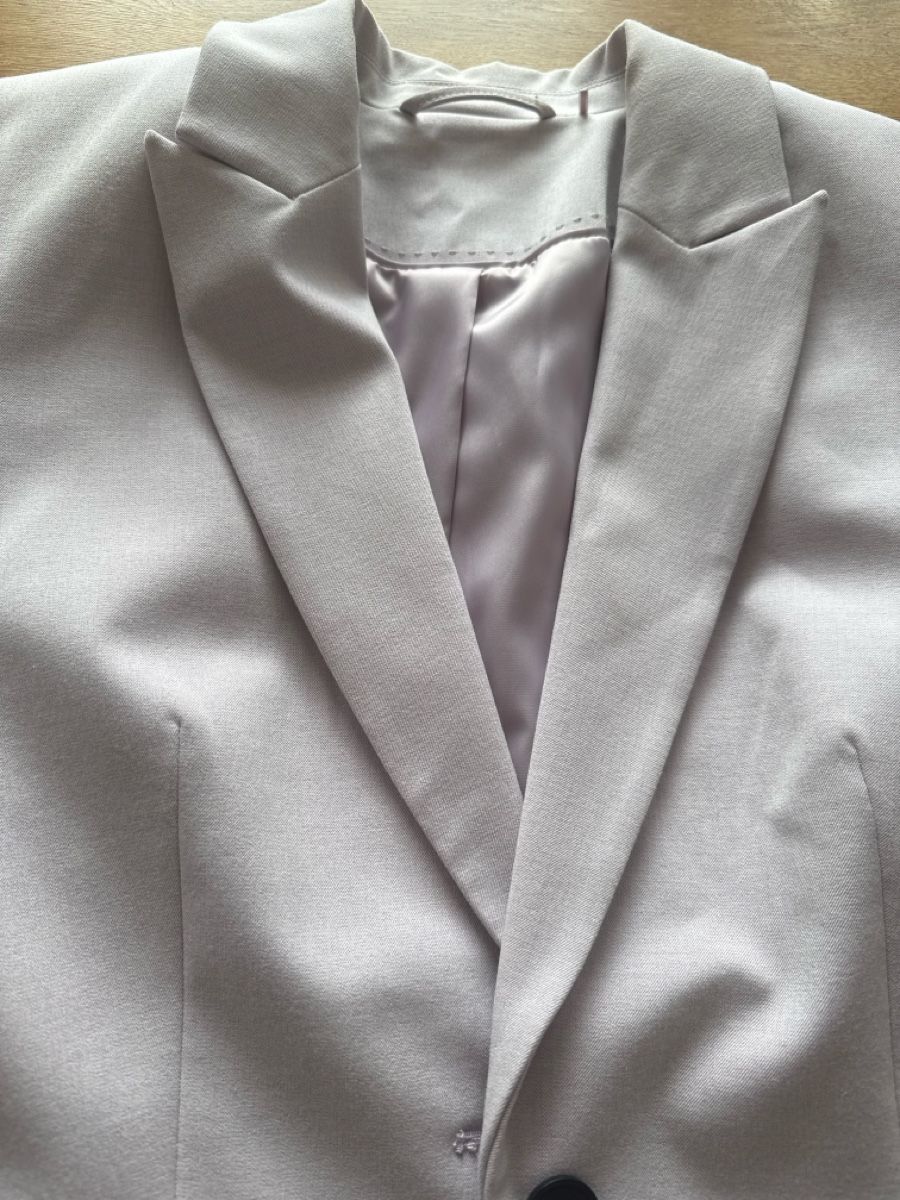 H&M Giacche: Blazer Damen hellrosa einreihig – Usato da Lenzburg venduto da megi1977 1