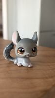 Littlest pet shop gray chinchilla #144