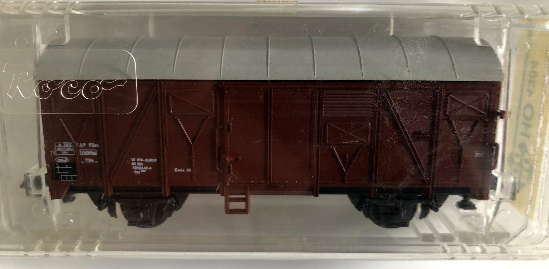 Roco Modellini di ferrovie: Roco 4304 gedeckter Güterwagen DB – Nuovo e nell'imballaggio originale da Burgdorf venduto da Gedora 1
