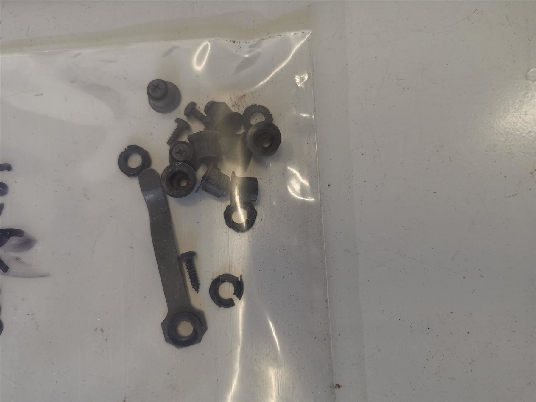 Kit di modellismo & Modellini statici: Alfa Spider ab 1982 Torpedogitter – Usato da Thalwil venduto da Joker690 5