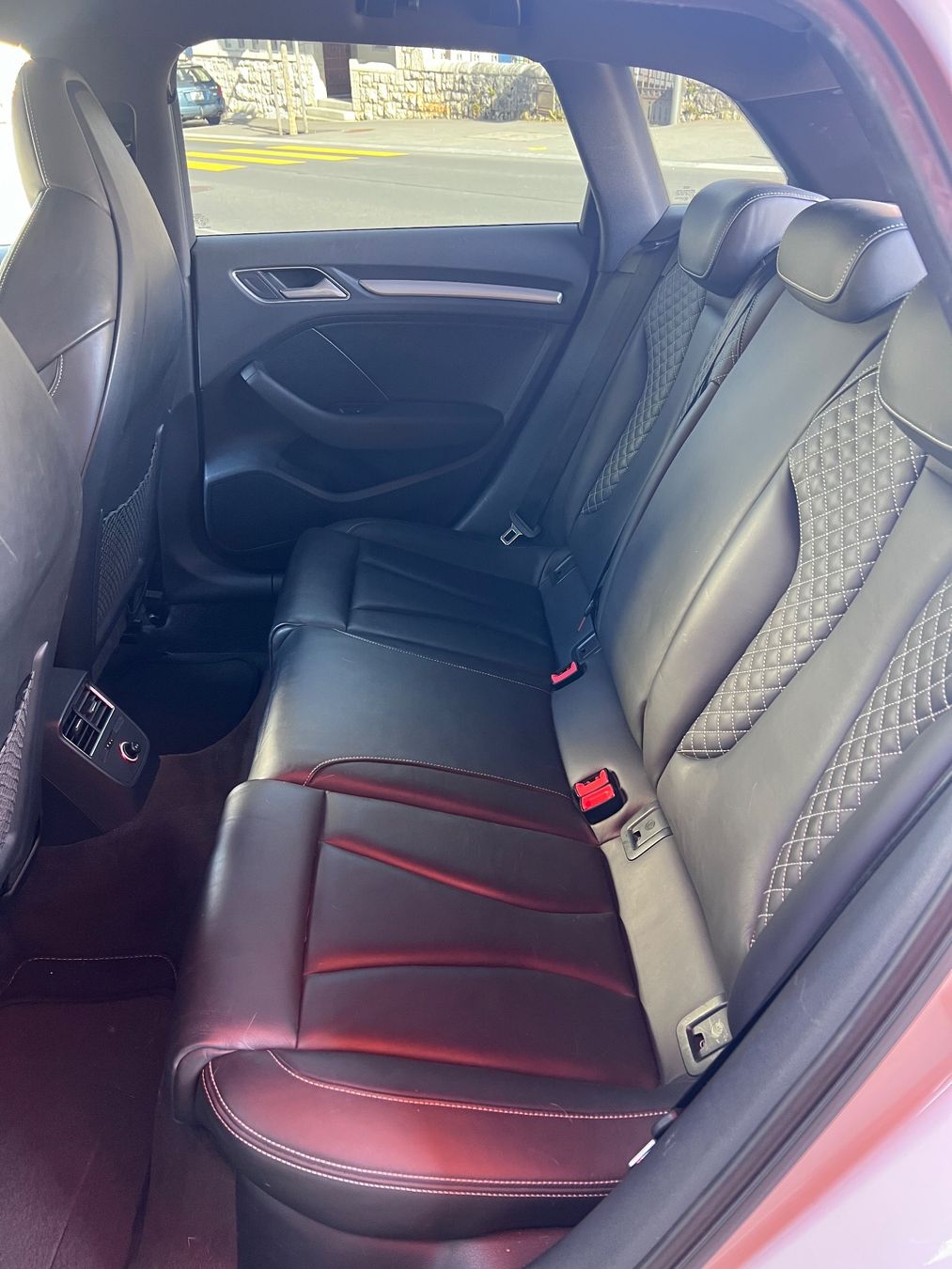 Audi Automobili: Audi s3 Sportback 2.0 TFSI – Usato da Cernier venduto da MUM_usinage 4