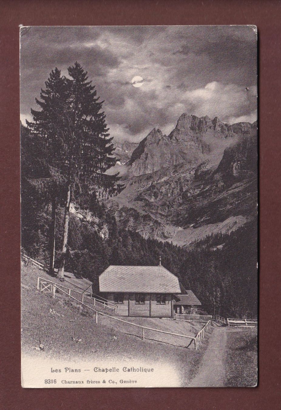 Ansichtskarten: LES PLANS - Chapelle catholique – Gebraucht aus Pully von nicecards-shop