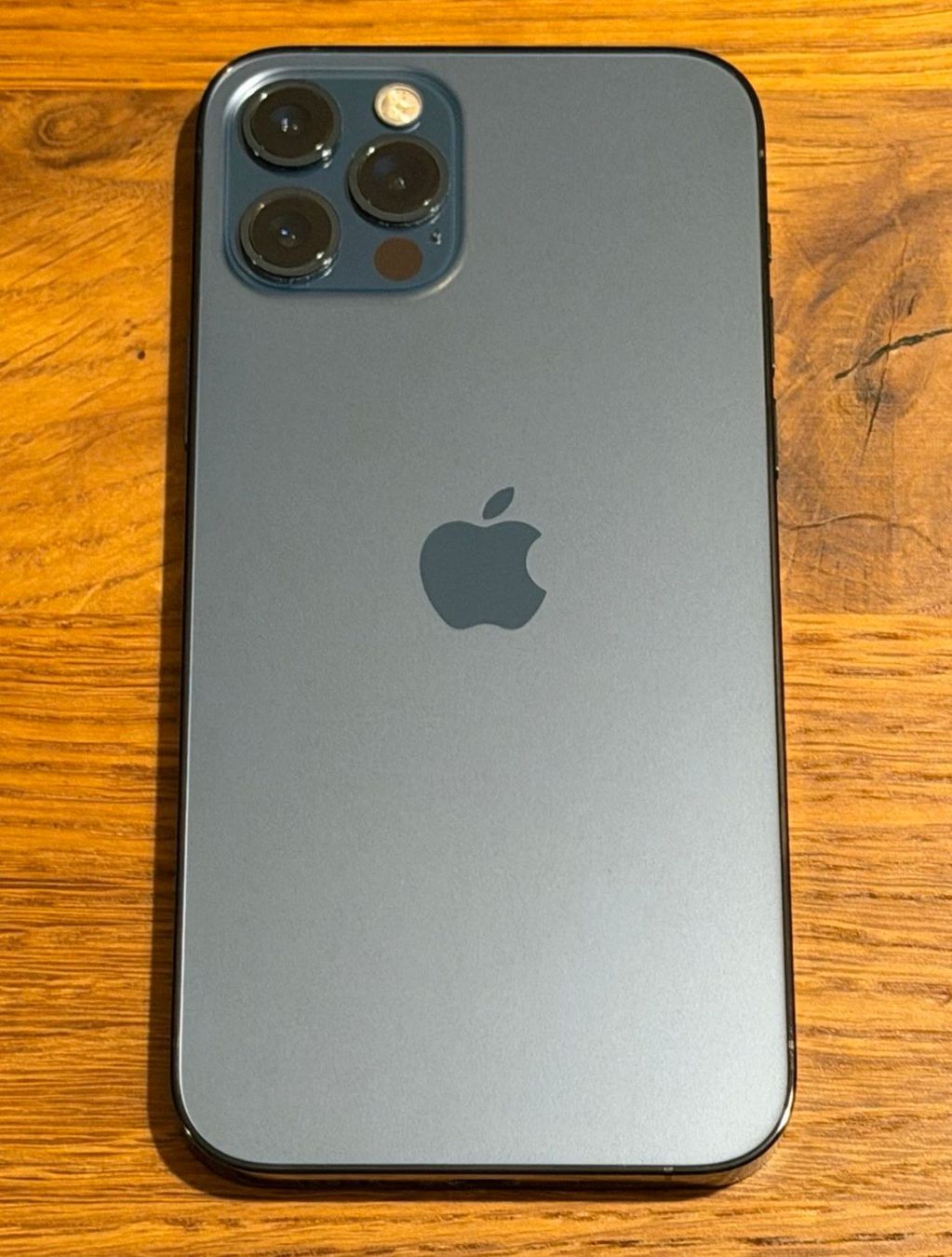 Apple Handys / Smartphones: iPhone 12 Pro (512GB) Akku 95% – Gebraucht aus Luzern von Waince786