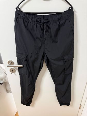 Pantalon cargo - H&M - noir taille M - bon état