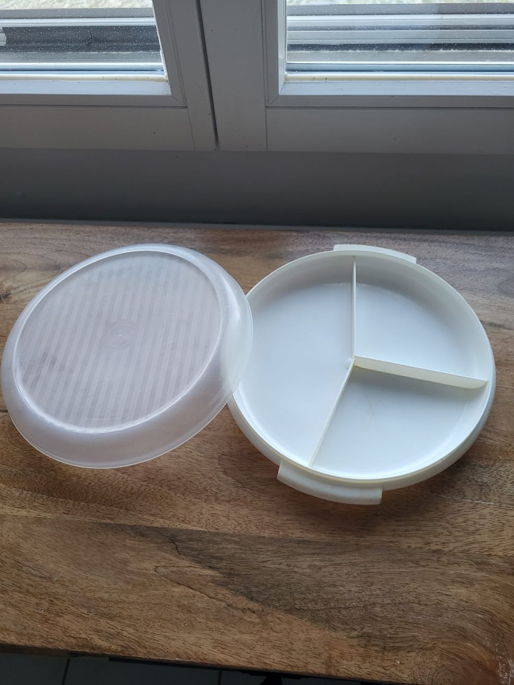 Behälter & Ähnliches: aufbewahrungsbox 3 geteilt – Gebraucht aus Hittnau von fischsa1