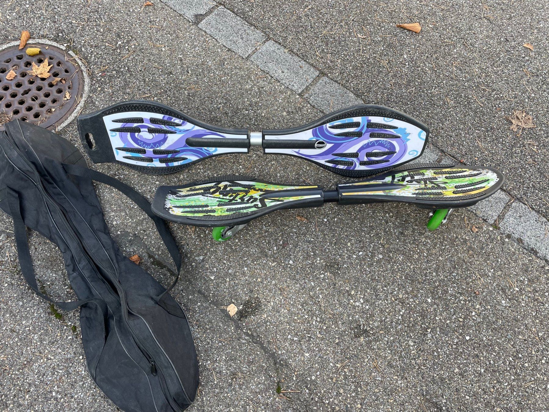 Skateboards: Zwei Waveboards Streenthunter und Streetsurfing – Usato da Küsnacht ZH venduto da Cmunte01