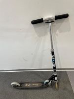 Micro Scooter Schwarz/Silber,  klappbares Trottinett