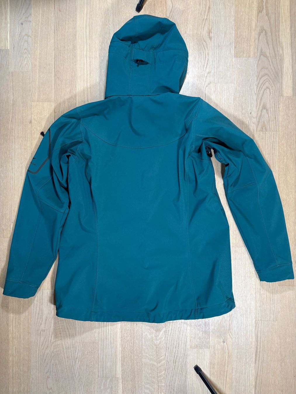 Vestes: Kaikkialla Soft Shell Jacke – D'occasion à Elgg par Jo_Naj 1