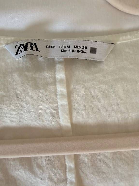 Vestiti: Zara Baumwoll-Minikleid in Ecru, Größe M – Usato da Oberwil-Lieli venduto da hbailer 3