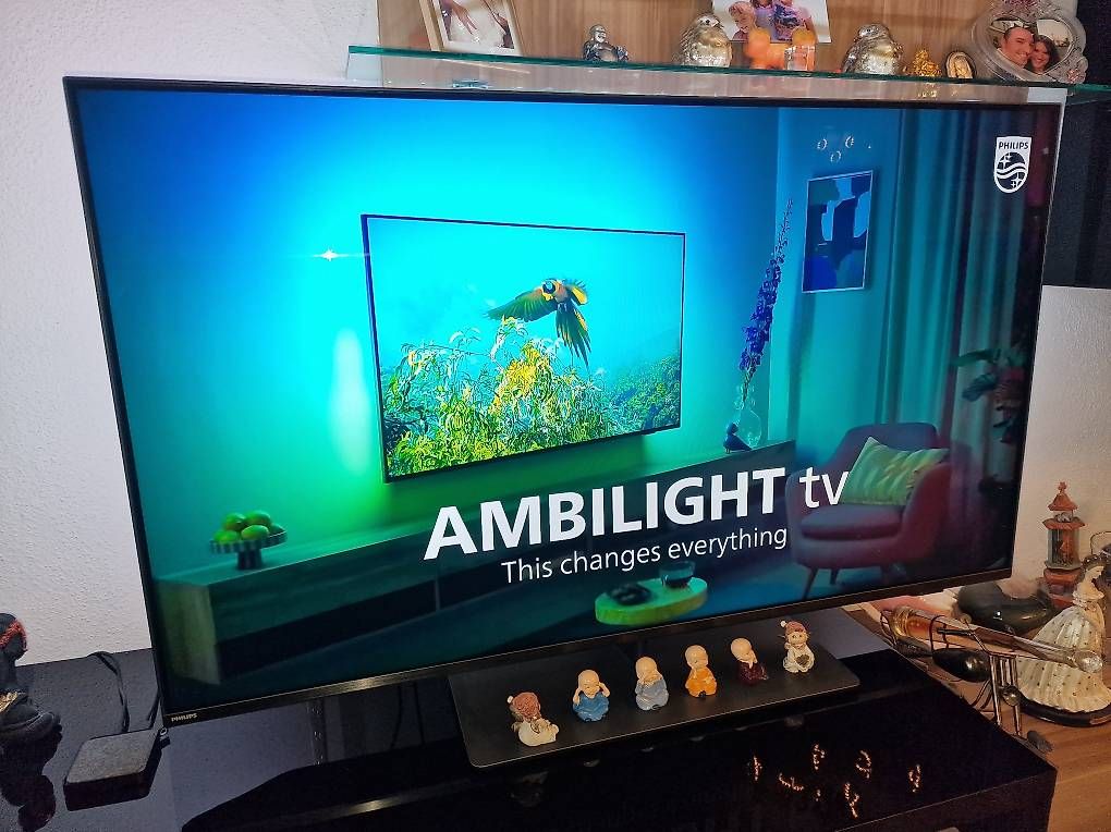 Appareils TV: Philips Ambilight Smart TV – D'occasion à Basel par log_qj9n 1