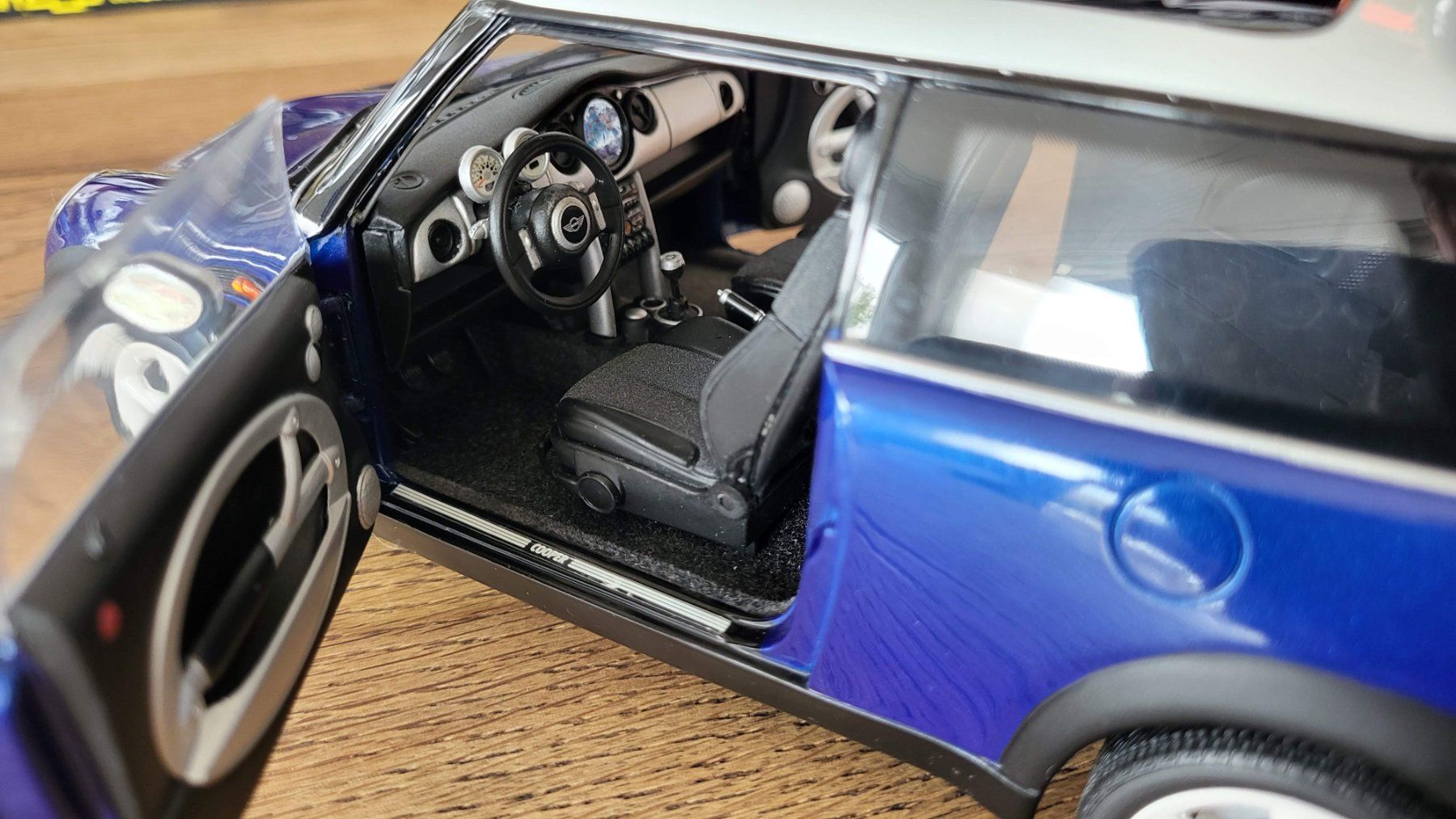 Kyosho Modellini d'auto: Mini Cooper 1:18 Kyosho – Usato da Rothrist venduto da Juana5 5