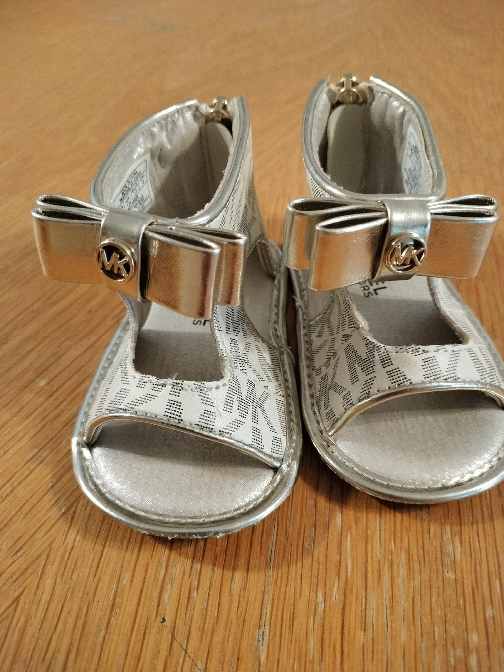 Scarpe per ragazzi: Kindersandalen – Usato da Oftringen venduto da sweden03 1