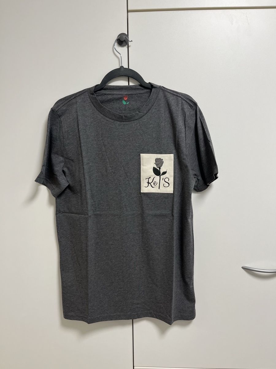 T-shirt: Stylisches graues T-Shirt Grösse M – Usato da Winterthur venduto da GutKeS 3