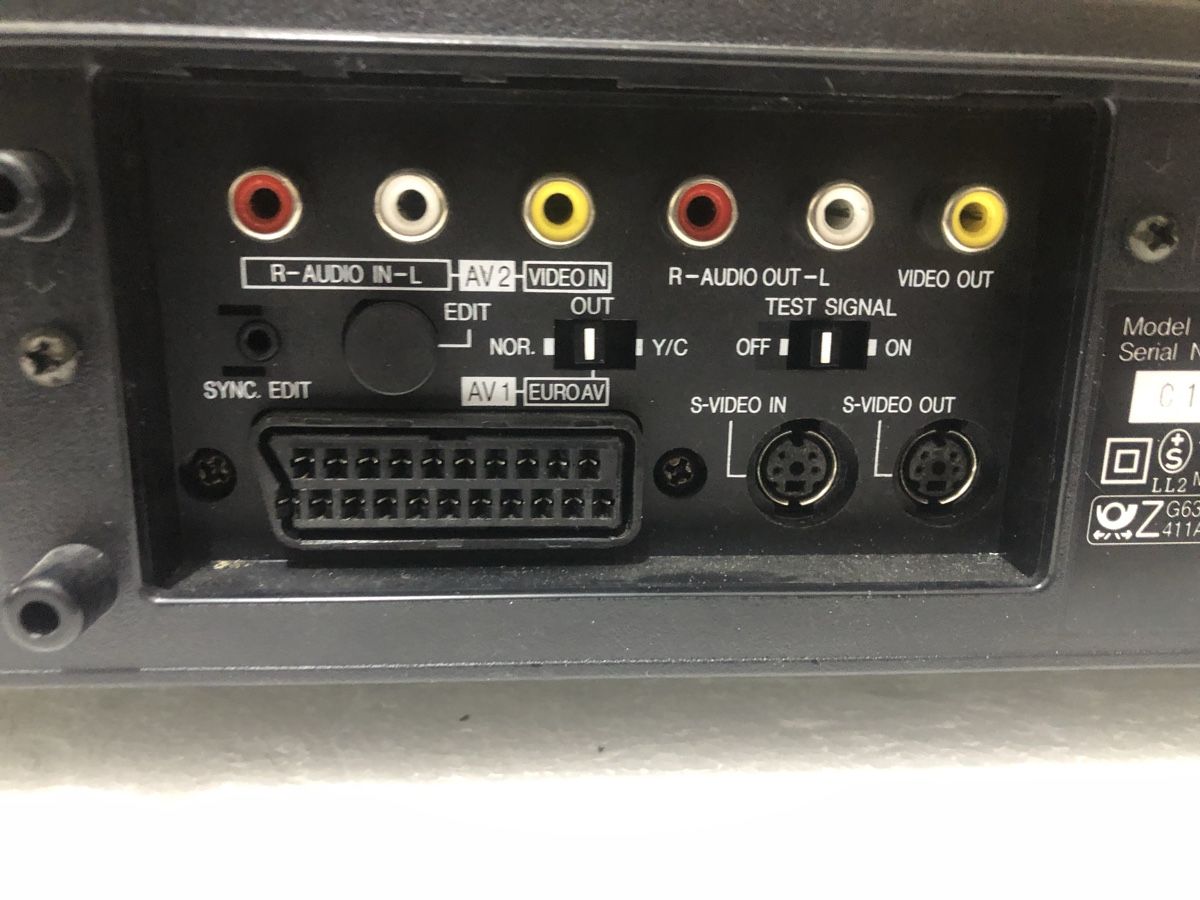 Panasonic Registratori: Panasonic NV-FS90 Super-VHS Videorecorder  – Usato da Biel-Bienne venduto da alos07 3